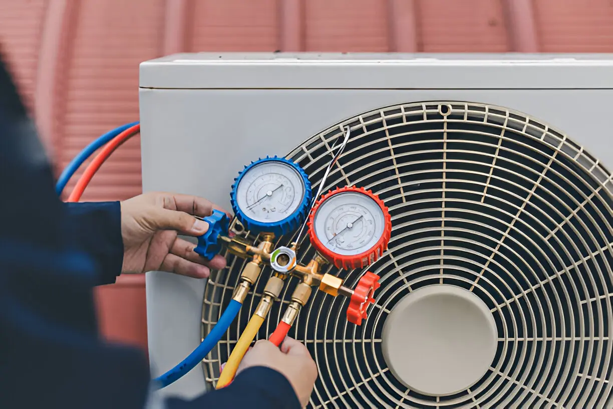 Home 19 Air Conditioning Contractor in Tampa checking thermostat settings